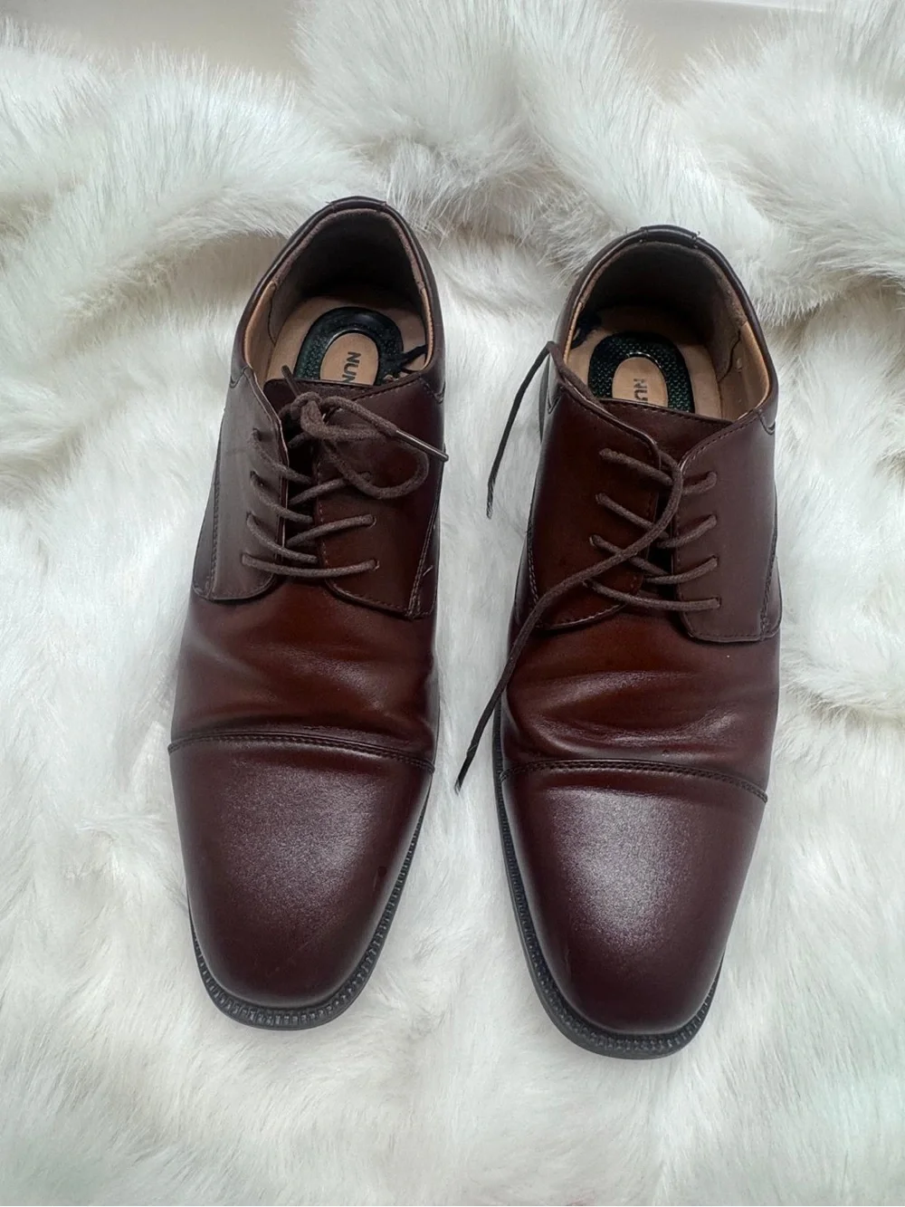 Nunn Bush Men's Dark Brown Leather Cap-Toe Oxfords